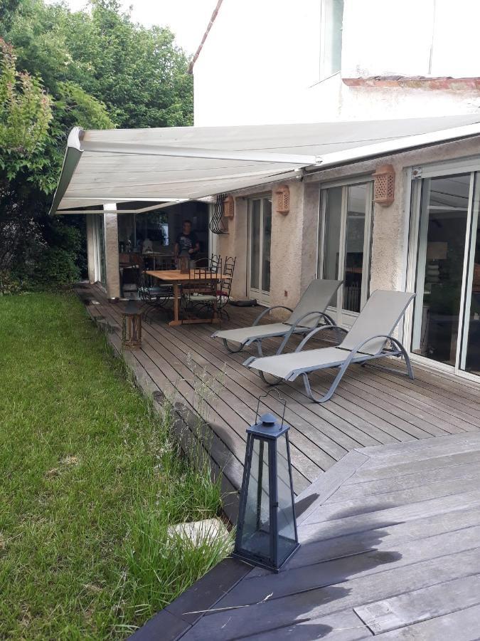 Dans Un Jardin Bb Et Jacuzzi Bed & Breakfast มองเดอลิเยอลานาปูล ภายนอก รูปภาพ